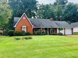 1619 Springridge Dr, Jackson, MS 39211