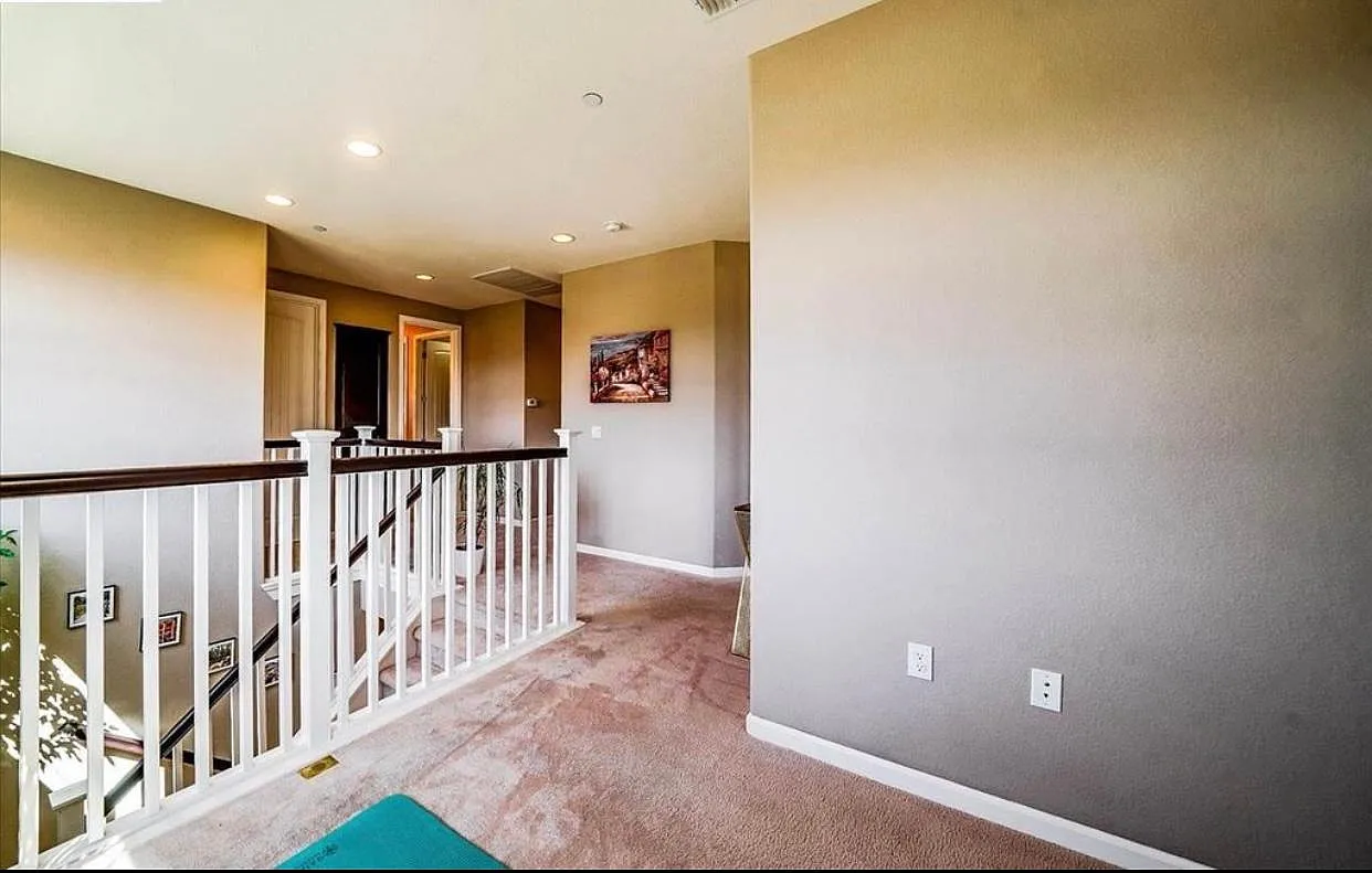 405 Baja Ct — Photo 3