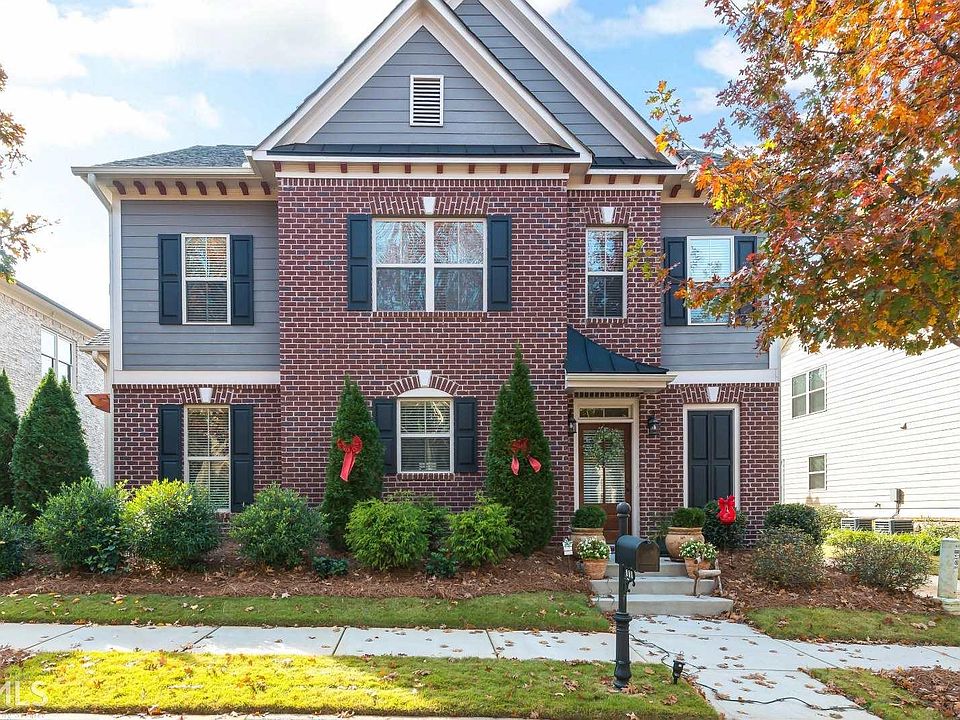 1st image of 629 Concord Lake Cir SE