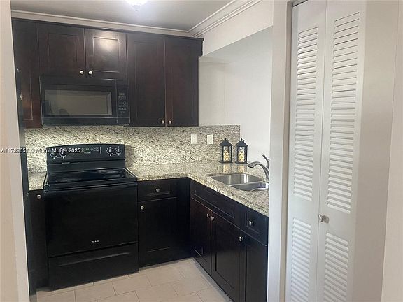 4th image of 13420 SW 62nd St APT J104