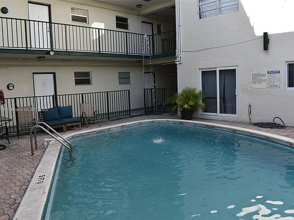 2nd image of 1777 Michigan Ave APT 103
