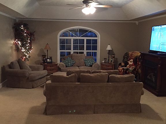 Beautiful vaulted ceilings