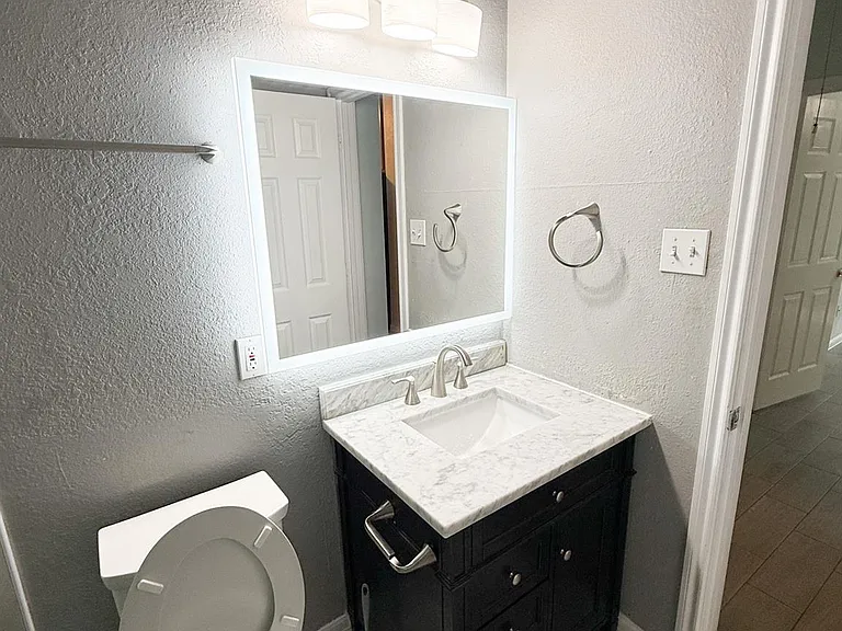 3348 Reeves St — Photo 11