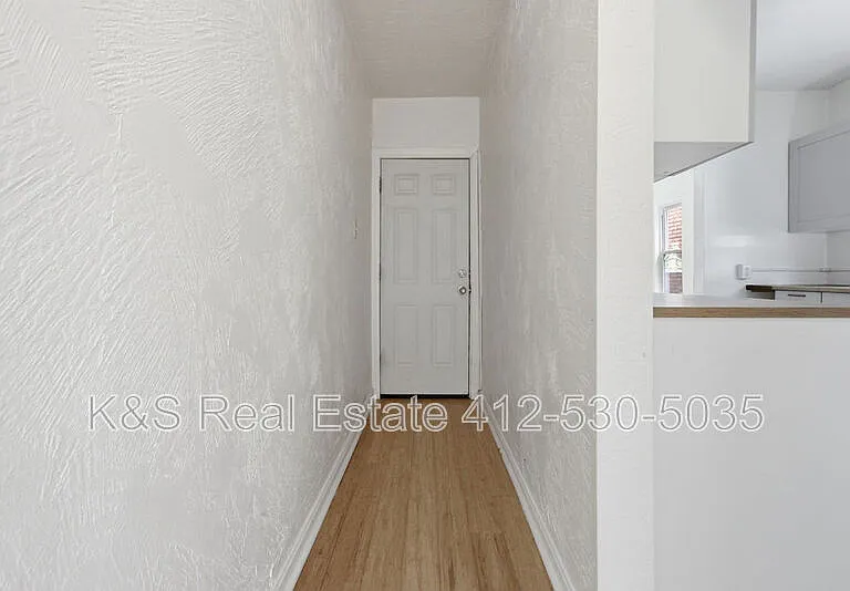 545 6th St #2 — Photo 6
