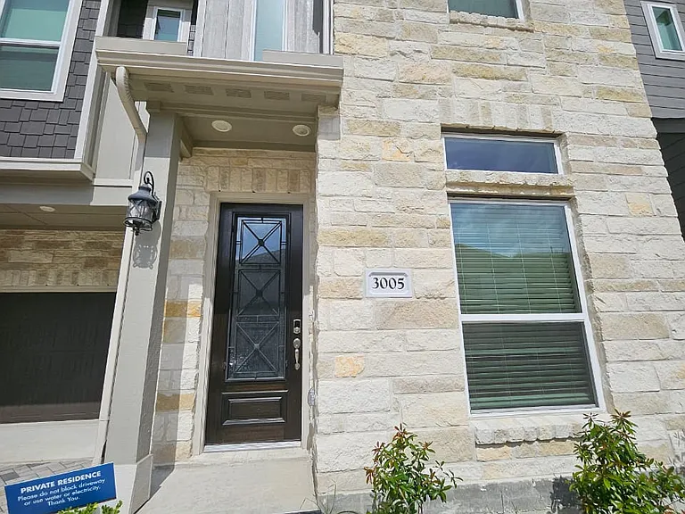 3005 Heights Blvd — Photo 11