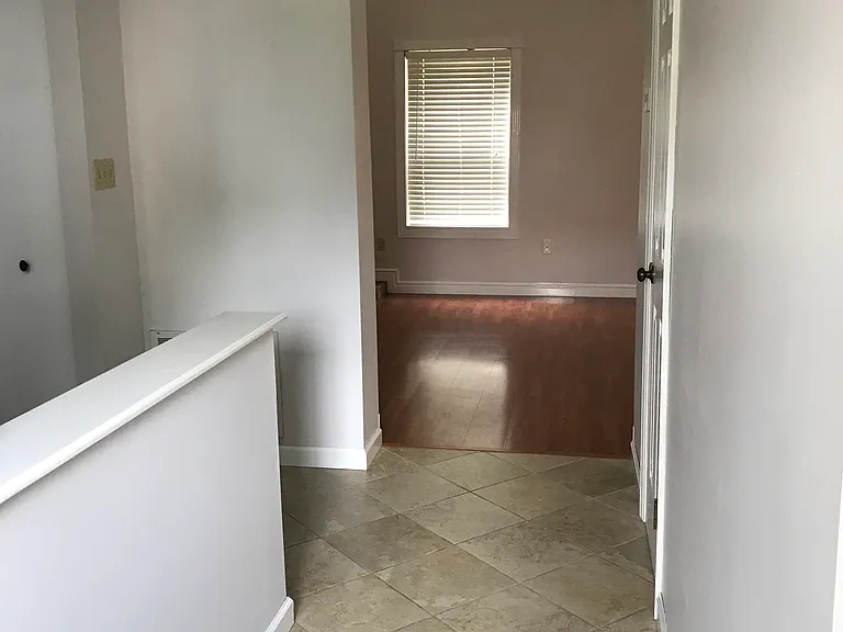1130 Valleyview Dr — Photo 19