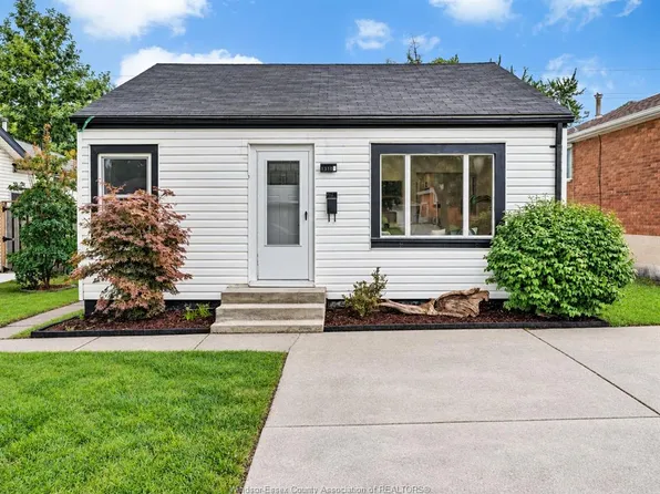 1310 Janette Ave, Windsor, ON N8X 1Y6