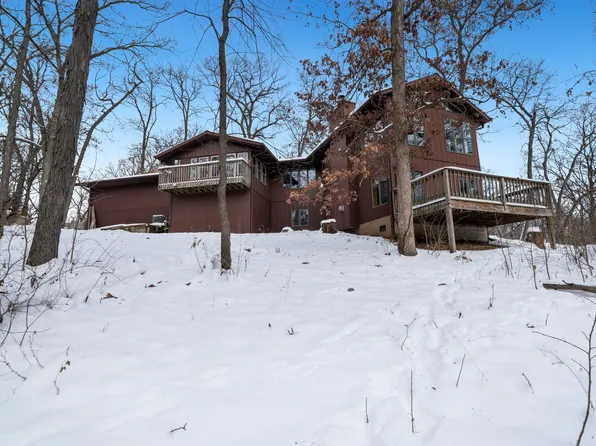 1203 W Mud Creek Rd, Oregon, IL 61061