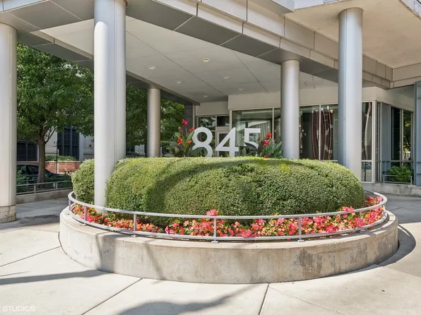 845 N Kingsbury St Unit 715, Chicago, IL 60610