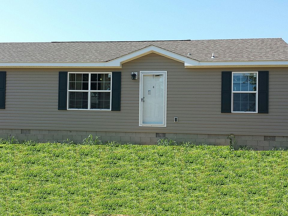1st image of 121 Dogwood Drive