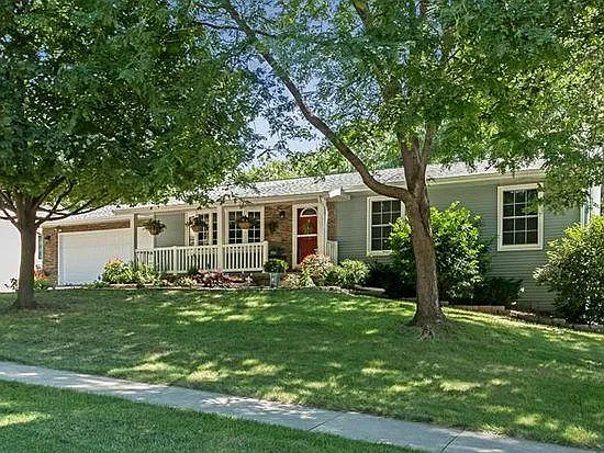 1026 Denbigh Dr — Photo 3