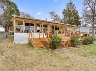 142 Ivy Ln, Mabank, TX 75156