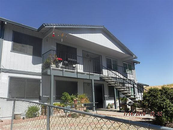 3rd image of 2520 Hall St APT 4