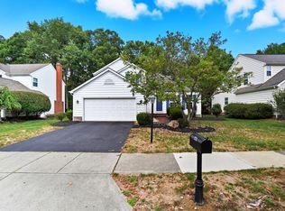 274 Stamford Dr, Powell, OH