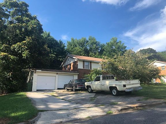 3rd image of 3716 McEwen Dr NW