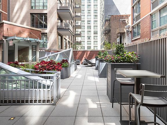 5th image of 225 Schermerhorn St APT 19D