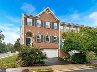 1718 Stuart Pointe Ln, Herndon, VA 20170