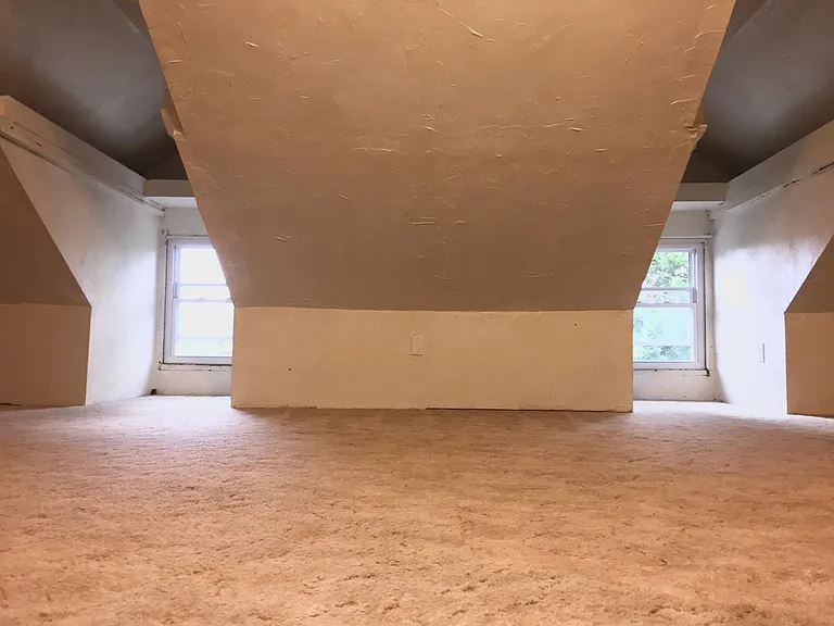 908 Columbia Ave #4 — Photo 23