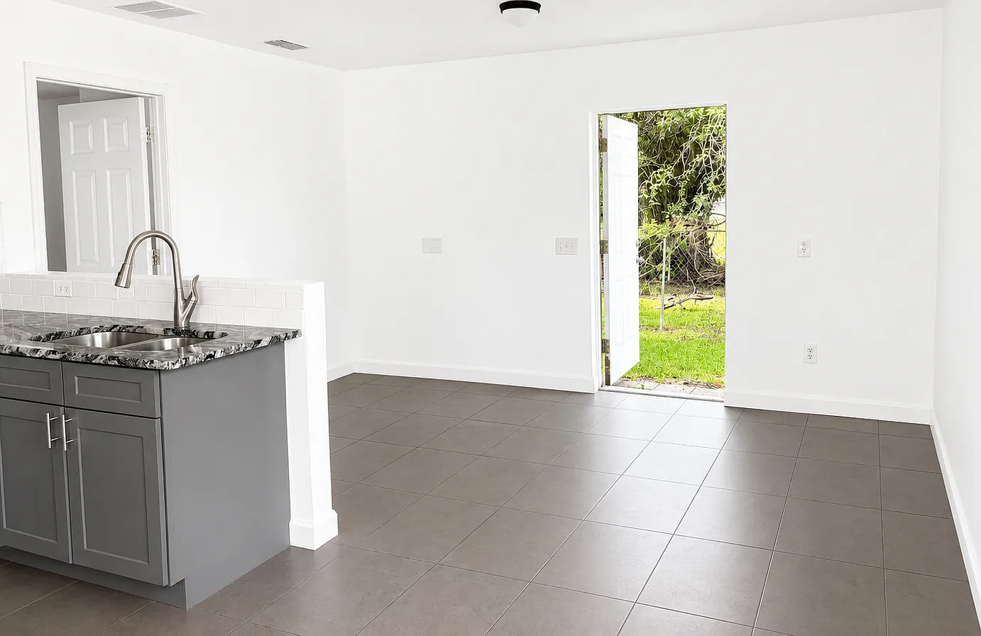3 bed, 2.0 bath, $2,250 — Photo 2