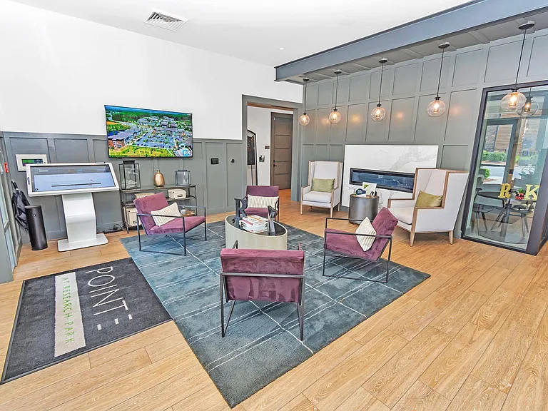 Pointe at Research Park Apartments — Photo 28