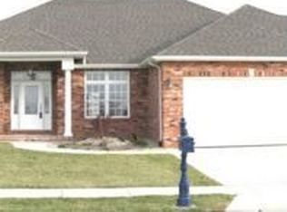 3332 Garvey Ln, Edwardsville, IL 62025
