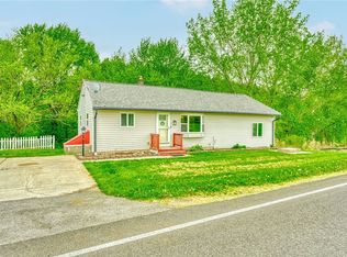 699 Hartnagle Rd, Newark, NY 14513