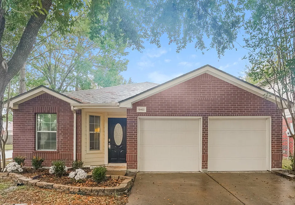 10403 Falling River Dr
