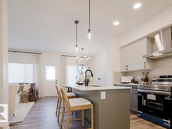 5th image of 4174 Kinglet Dr