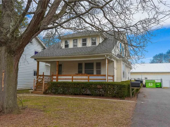 1056 Pennsylvania Ave, Elmira, NY 14904