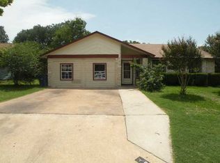 9011 Texas Sun Dr, Austin, TX 78748