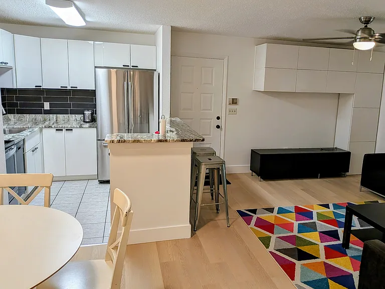 6004 Laketree Ln #G — Photo 2