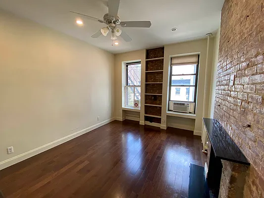 Rented by Highline Residential | media 12