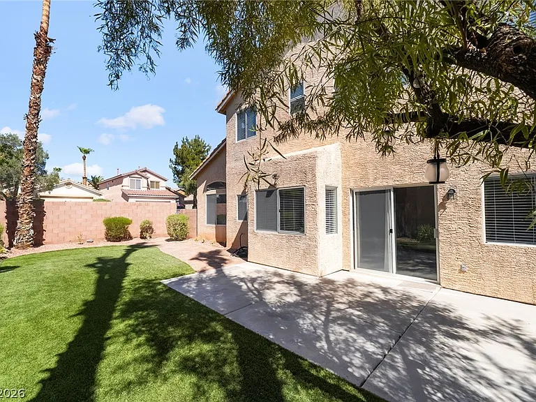 1583 Comfort Hills St — Photo 37