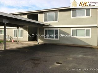 202 McKean Ct APT 2, Enumclaw, WA 98022