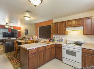 11322 Highcrest Dr, San Antonio, TX 78224