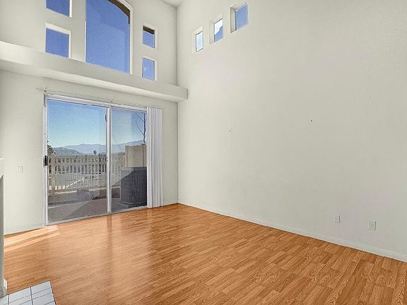 3rd image of 2150 Almeria St