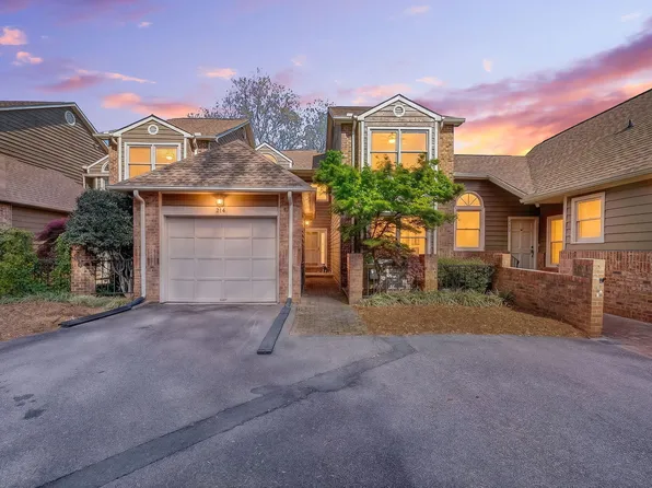 214 Hanover Pl, Cary, NC 27511