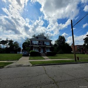 9369 Genessee St, Detroit, MI, 48206
