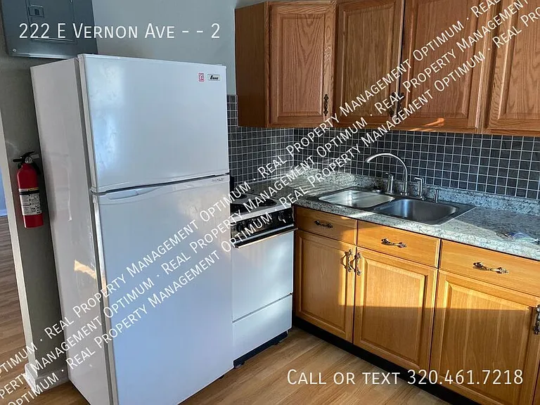 222 E Vernon Ave #2 — Photo 3