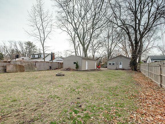 4th image of 28830 Olson St
