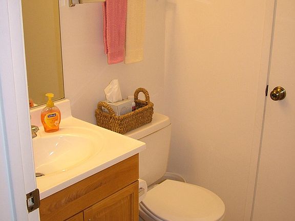 5th image of 2634 Glengyle Dr