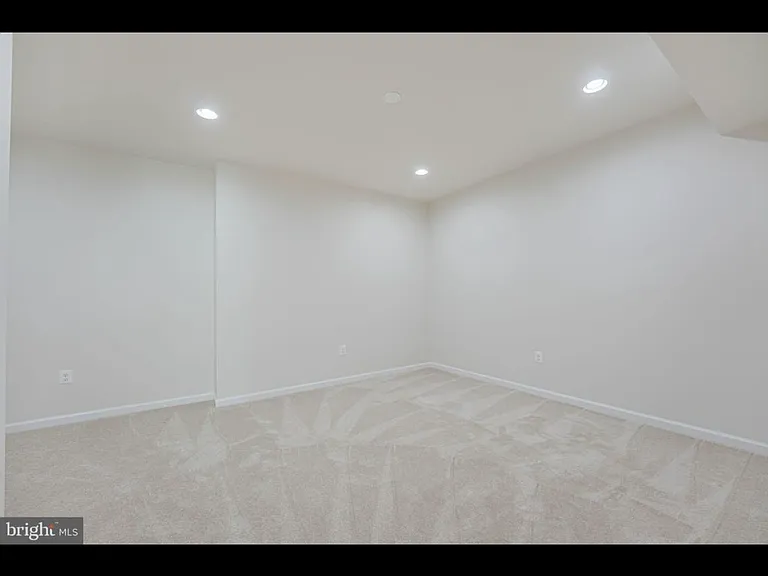 125 Coachman Cir #BASEMENT — Photo 2