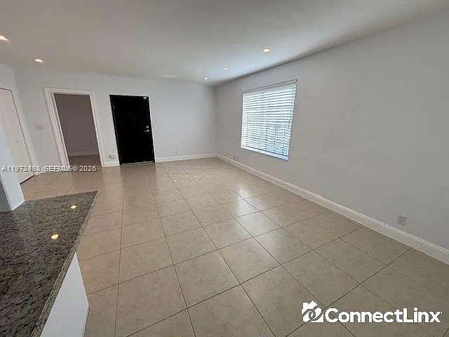 3400 Le Jeune Rd — Photo 7