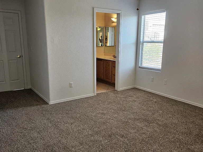 1930 Nugget Dr #101 — Photo 8