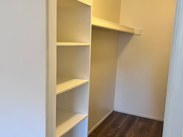 623 W Guadalupe Rd #169 — Photo 4