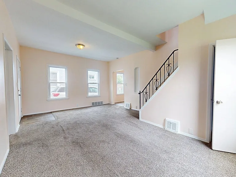 8200 Beman Ave — Photo 2