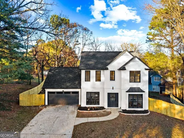 5010 Greenwyck Path, Stone Mountain, GA 30088