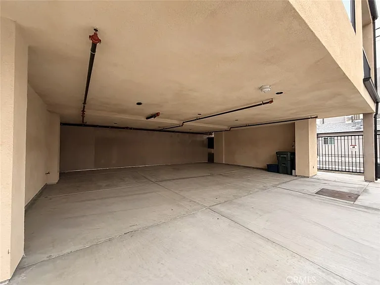 511 Azusa Ave #203 — Photo 16