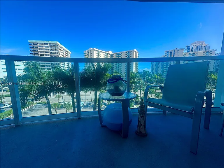 3800 S Ocean Dr #519 — Photo 18