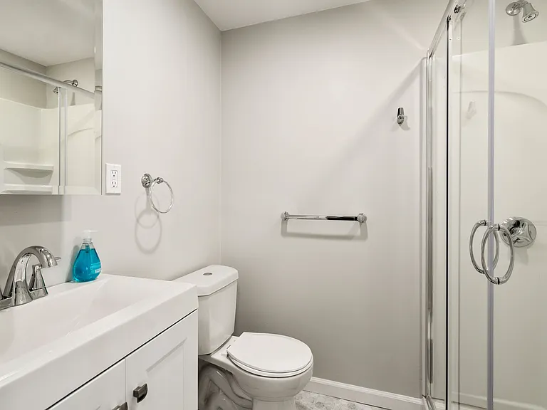 1061 Saratoga St #3 — Photo 6